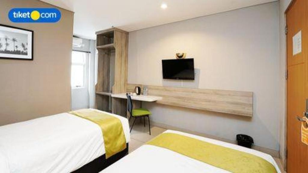 Dpalma Hotel Bandung Eksteriør billede