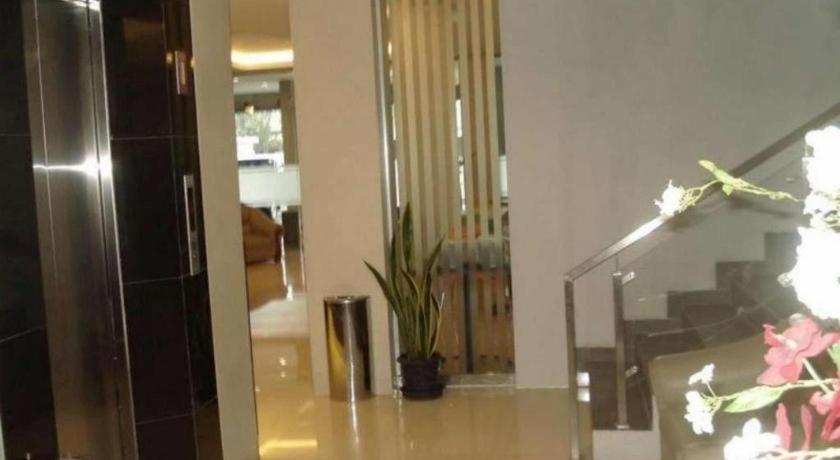 Dpalma Hotel Bandung Eksteriør billede